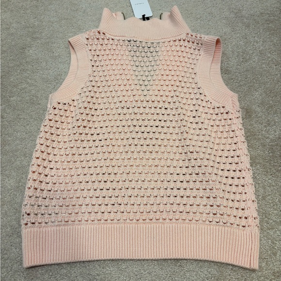 Varley Bain’s Half Zip Tank NWT!! - Picture 5 of 6